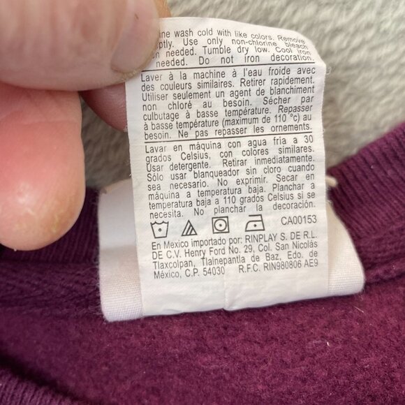 Champion Women's Reverse Weave Sweatshirt Medium Burgundy Vintage Pullover Casua - Picture 7 of 7